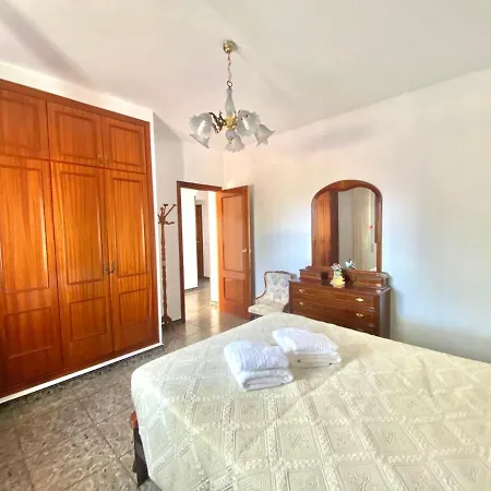 Casa Antigua Estacion By Solymar Holiday Hébergement de vacances Málaga